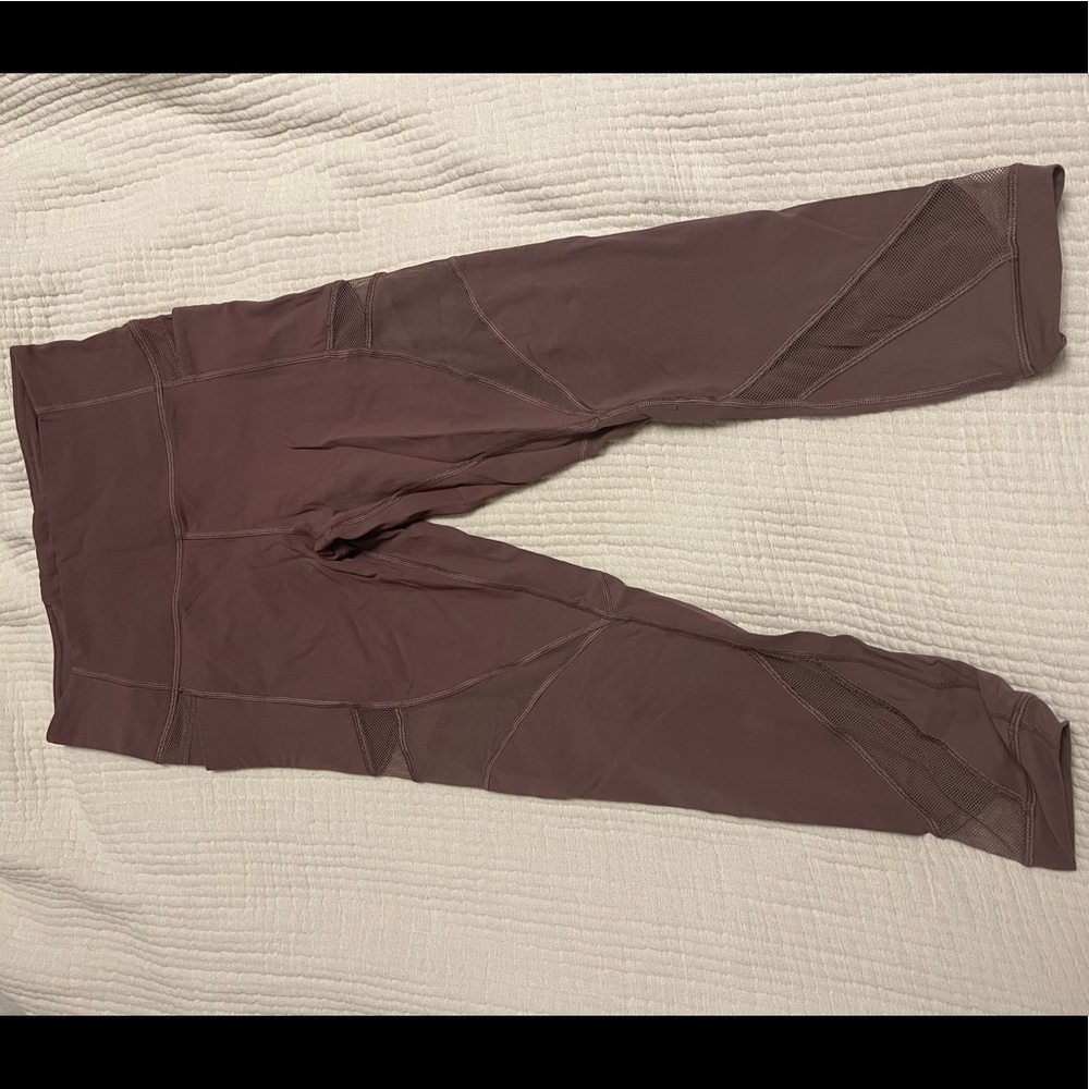 COPY - Womens size 8 3/4 lululemon leggings